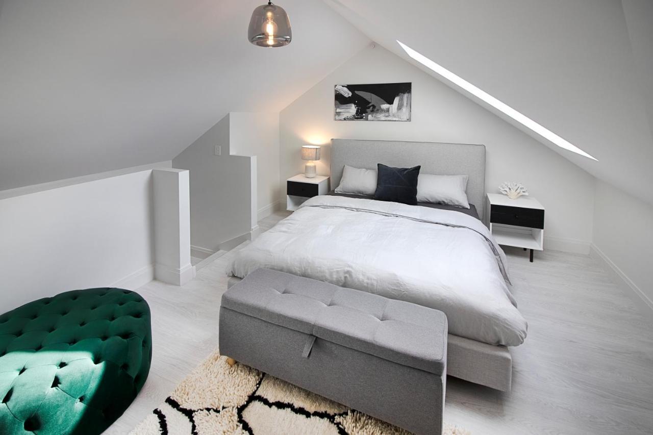 Hillbrook - A Luxurious Guesthouse Ohauiti Екстер'єр фото