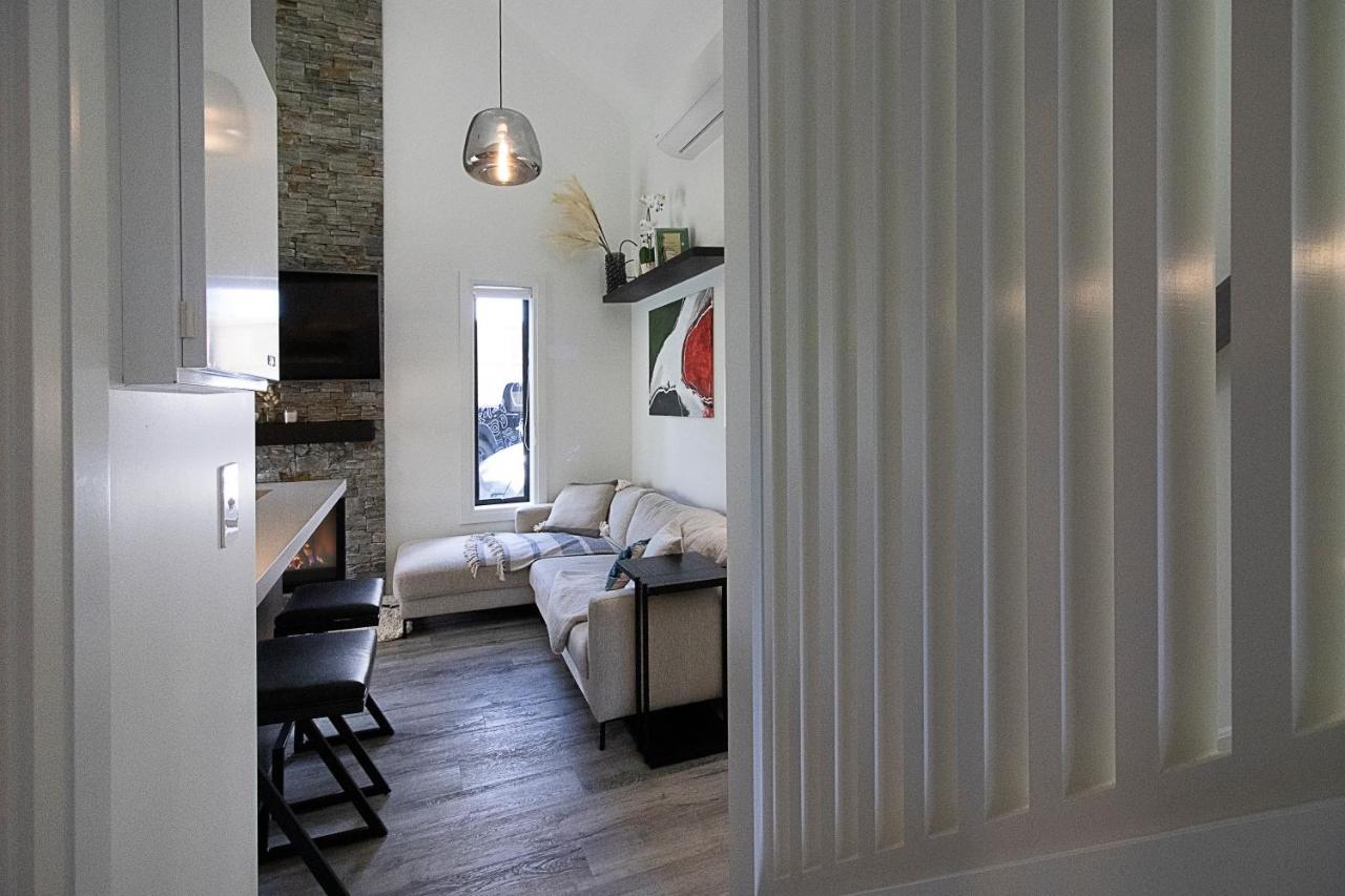 Hillbrook - A Luxurious Guesthouse Ohauiti Екстер'єр фото